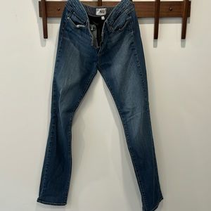 Paige Jeans. Skyline Skinny. Size 28